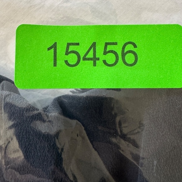 7 For All Mankind Women's 100% Silk Short Sleeve Oversized Top Small Tie Waist - Picture 13 of 13